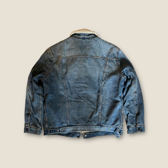 Levi Denim Sherpa Trucker Jacket - Picture 3 of 3